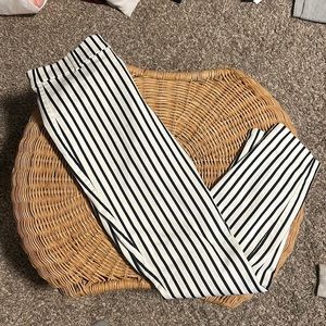 Forever 21 dress pants (woman’s)